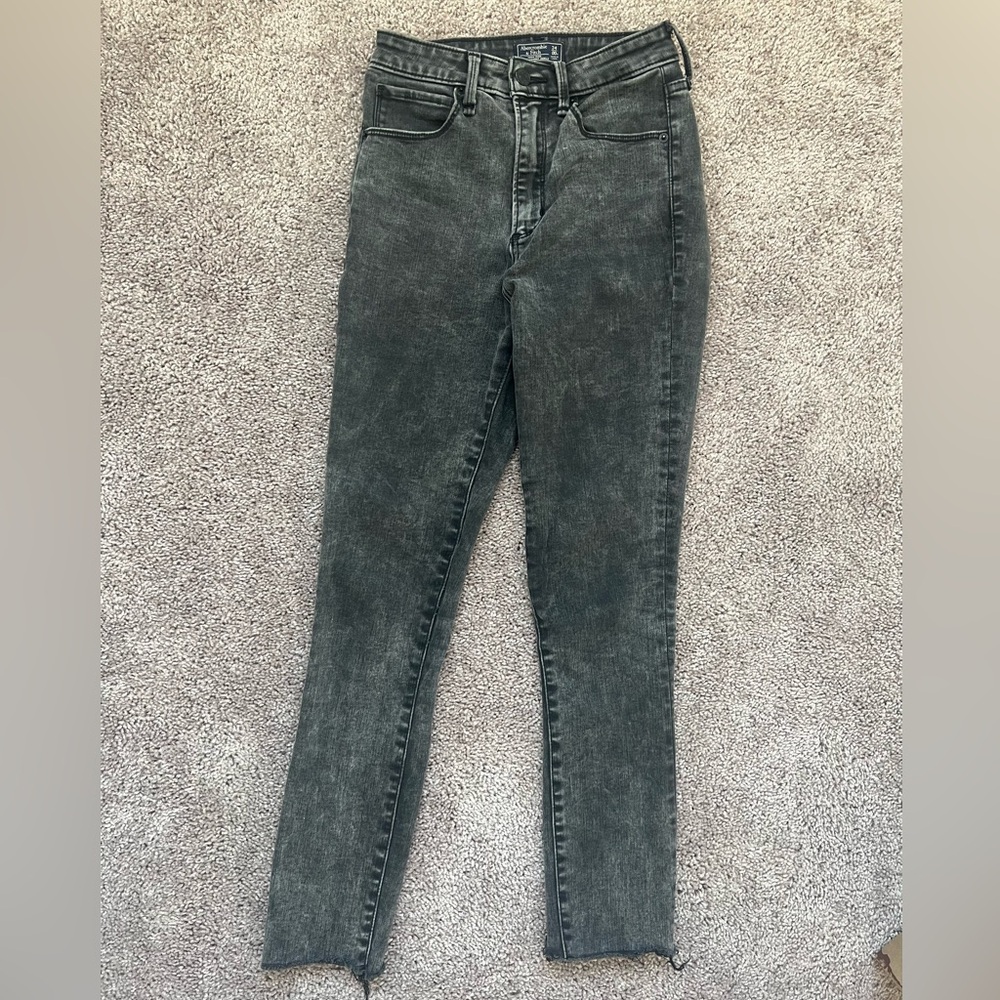 Abercrombie & Fitch High Rise Super Skinny Ankle Jeans Denim Dark Wash 24 00